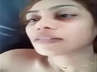Indian Woman neha blowjob in car